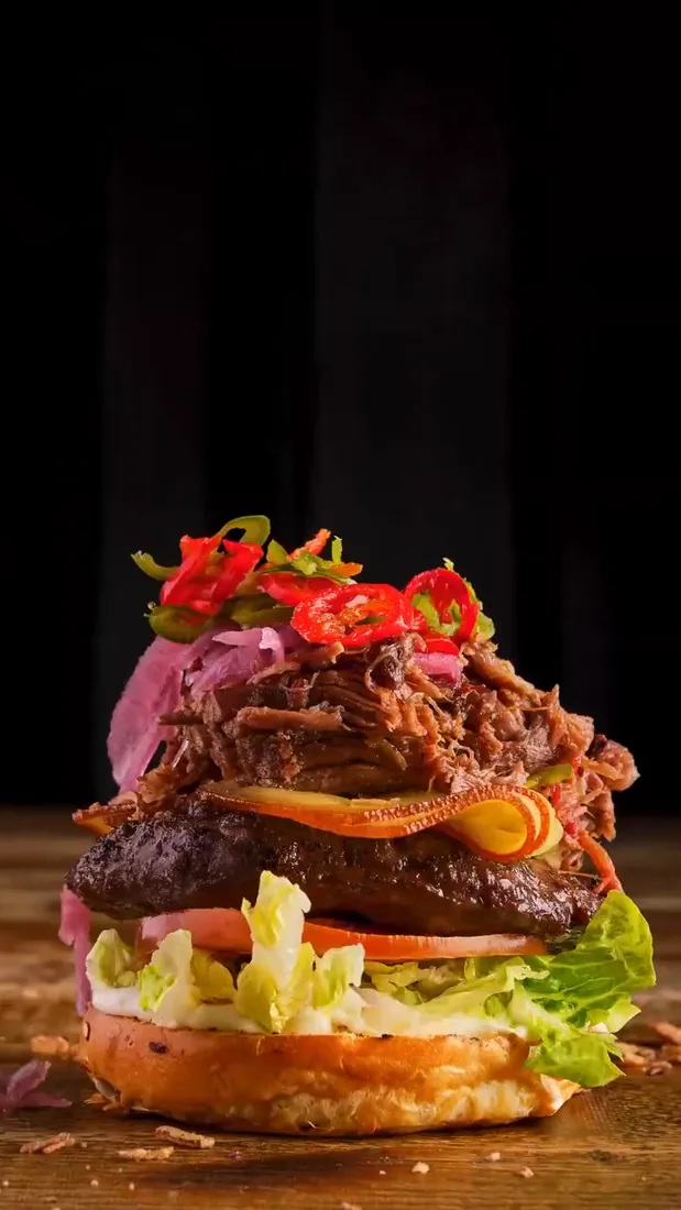 Pulled beef burger